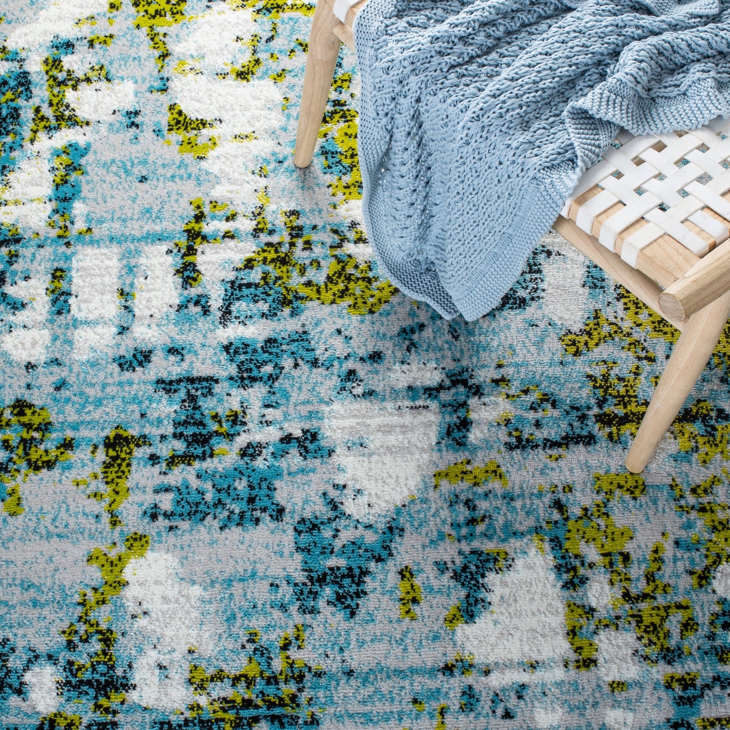 SAFAVIEH Tapis abstrait moderne Skyler Jossie