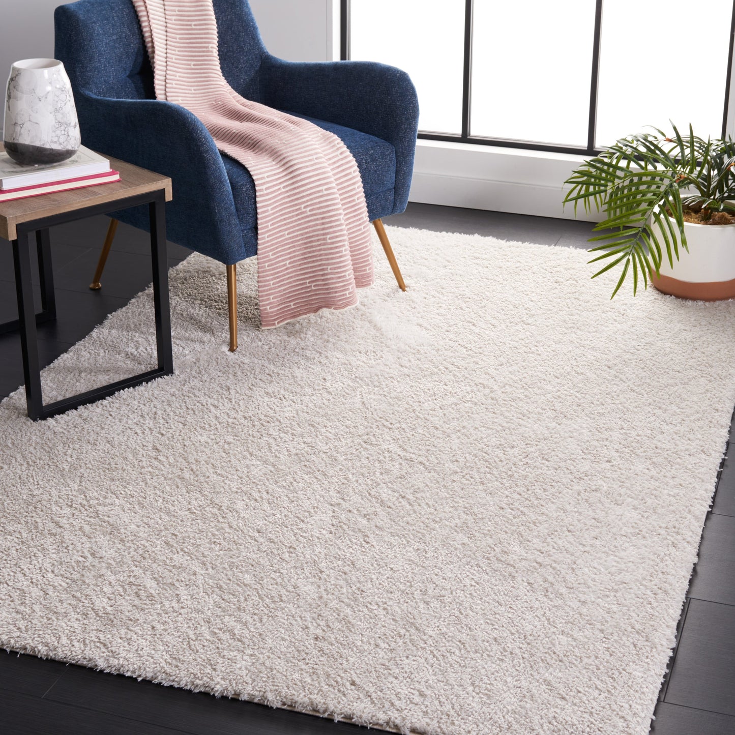 Tapis SAFAVIEH Tahoe Shag Indiana uni de 3 cm d'épaisseur
