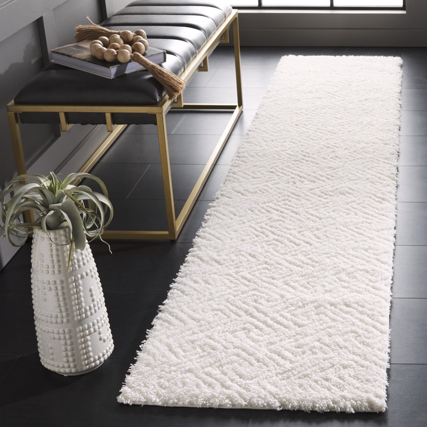 Tapis SAFAVIEH Tahoe Shag Lisjana géométrique de 3 cm d'épaisseur