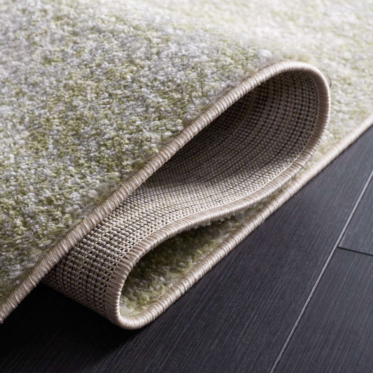 Tapis abstrait moderne SAFAVIEH Tulum Melinda