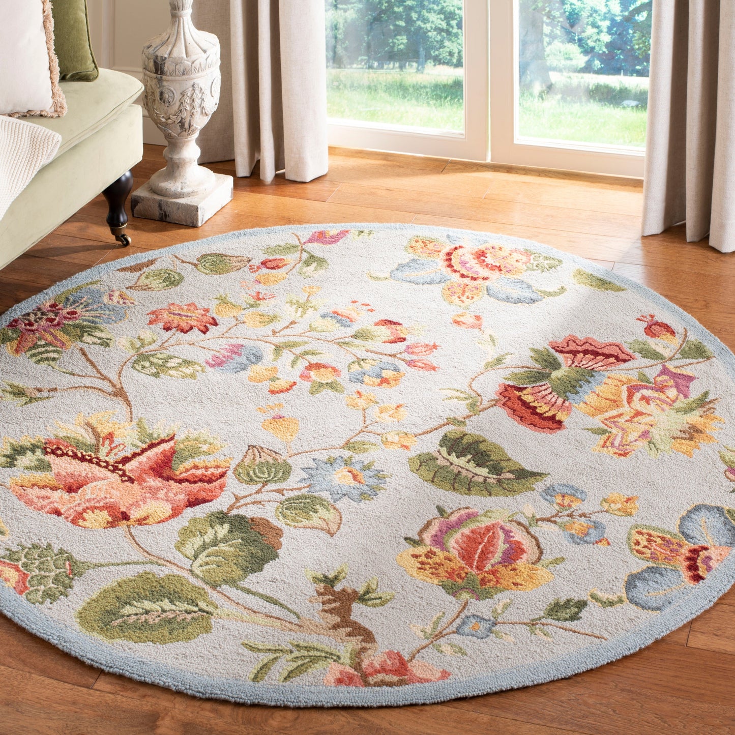 SAFAVIEH, Tapis en laine fait main Chelsea Jurendine style campagne française à motifs floraux