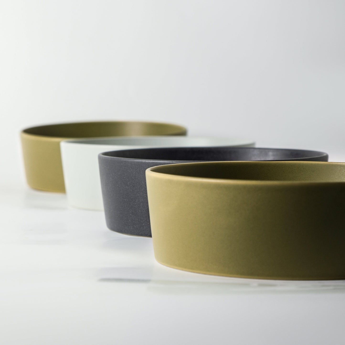 Ensemble de vaisselle en grès Stone by Mercer Project MODAN